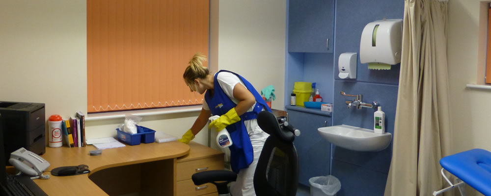 Medical surgery cleaning